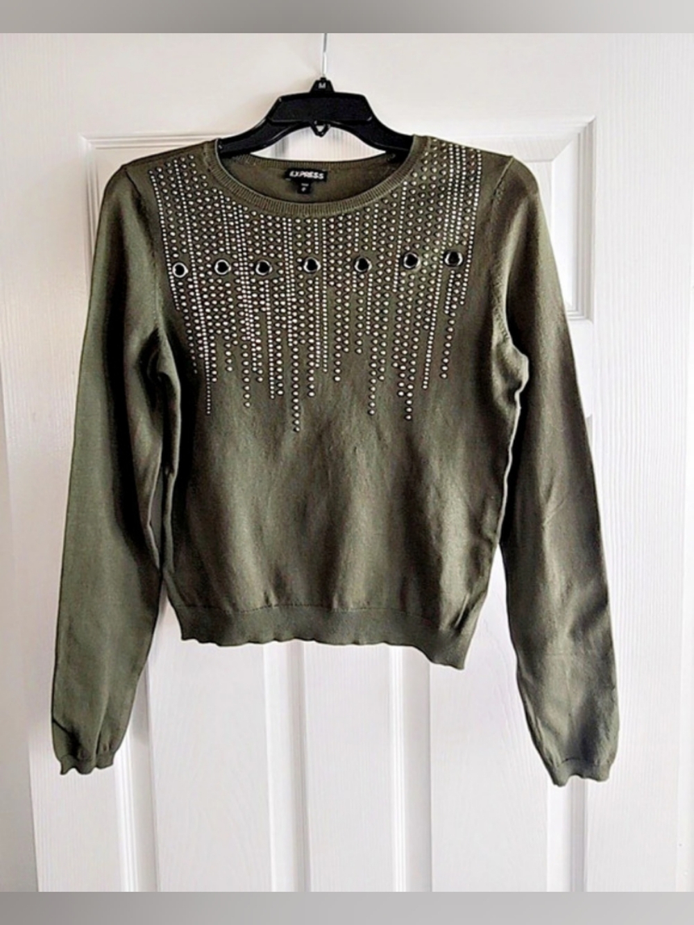 Express Studded Crew Neck Sweater in Green Size Medium